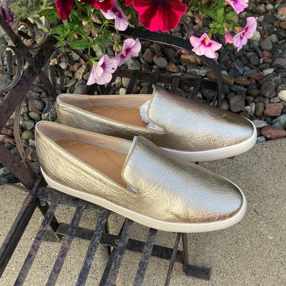 🌸 Birdies Swift Classic Metallic Gold Sneakers - Picture 7 of 11